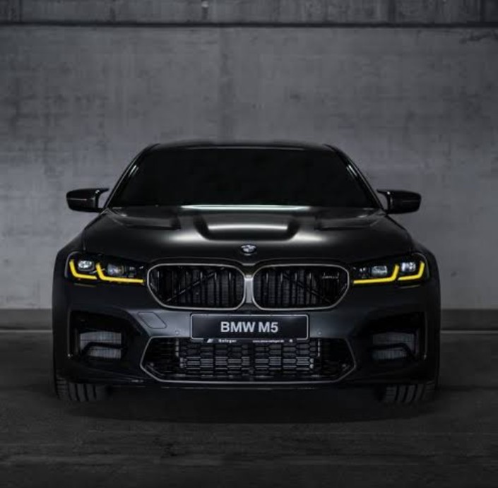 BMW M5 CS ek high-performance power limited-edition